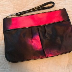 Express wristlet